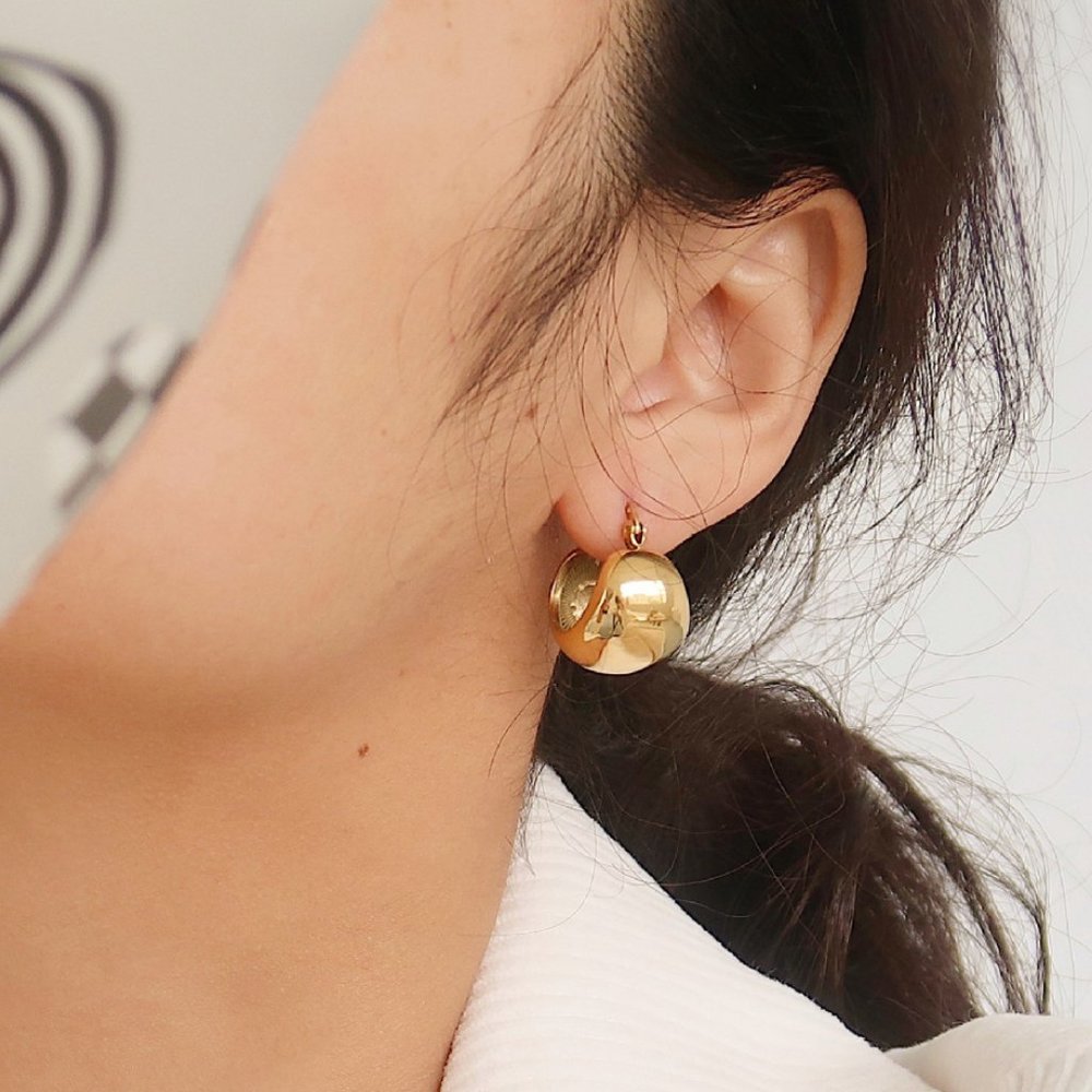 #NEW 18K Gold Plated Chunky Round Hoop Earrings - Picture 2 of 9